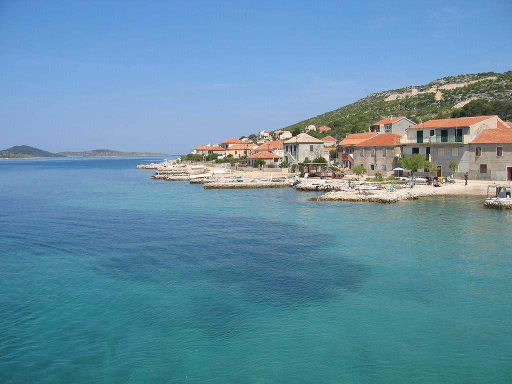 Apartments Mediterraneo Kaprije Extérieur photo