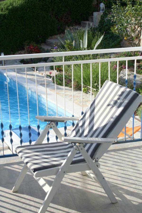 Apartments Mediterraneo Kaprije Extérieur photo